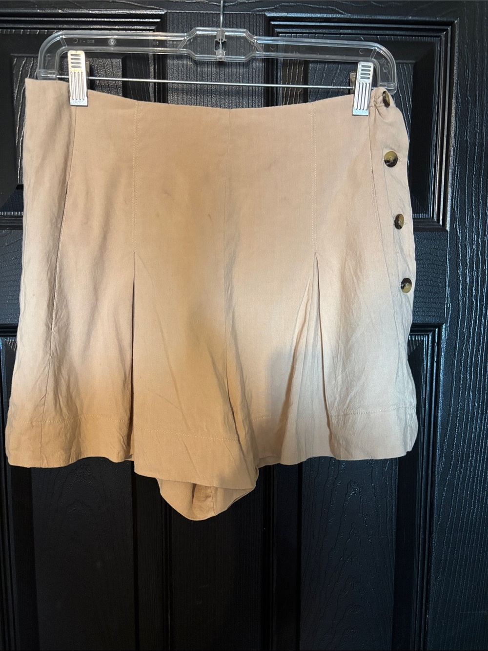 Vince Tan Pleated Women's Skort with Side Button Detail